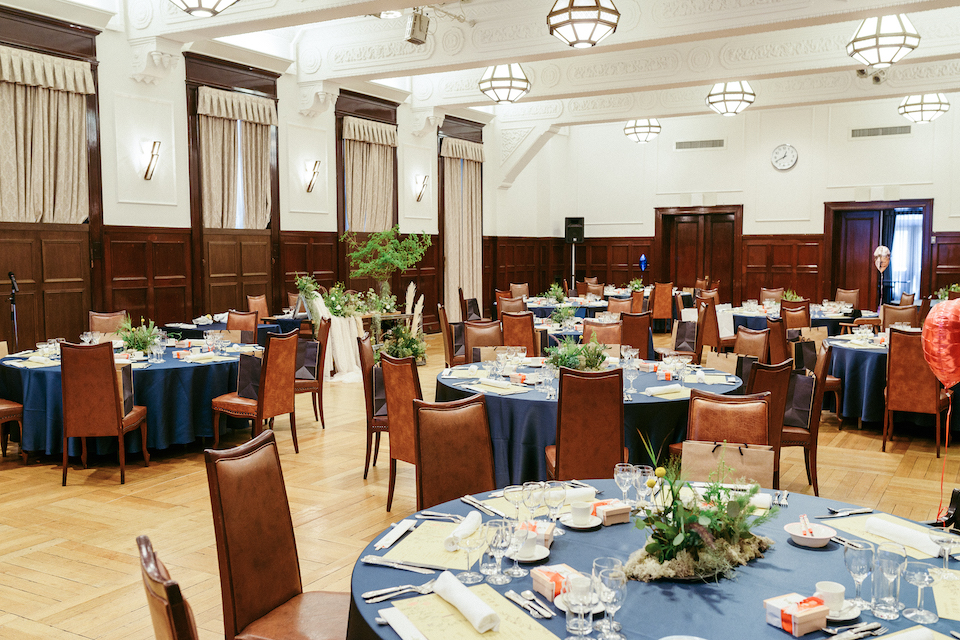 ノスタルジックな雰囲気でお二人の未来に続くセレモニー